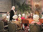 Dreharbeiten des Filmes "Komponisten auf der Spur - Wolfgang Amadeus Mozart" Spiegelsaal des Schlosses esk Krumlov, 28. November 2001, Foto: Lubor Mrzek