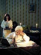 Naten filmu "Po stopch skladatel - Wolfgang Amadeus Mozart" v interiru lonice knny zmku esk Krumlov, 29. listopadu 2001, foto: Zdena Flakov