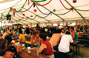 Kemesk veletrh 2003, pohled do pivnho stanu