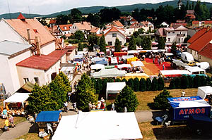 Kemesk veletrh 2003, pohled na st vstavit z pta perspektivy