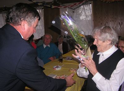 Pan Anna Bruttmannov z Kjova oslavila 4. 12. 2004 asnch 92 let