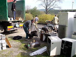 Holubov 2005, svoz velkoobjemovho a nebezpenho odpadu, 14. 5. 2005