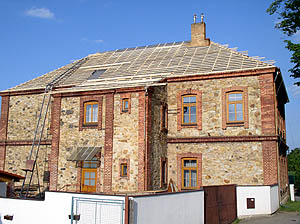 Holubov 2005, rekonstrukce stechy Zkladn koly