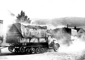 Odjezd nmeckch vojsk ze Keme, kvten 1945, historick foto