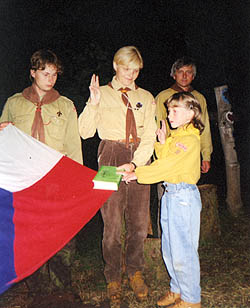 Skautsk tbor - slavnostn slib, skauti z Holubova 2000