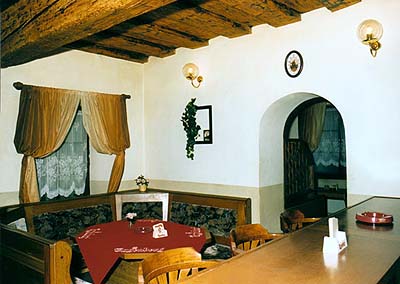 Pension and Restaurant Ve dvorku, restaurant interior 