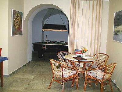 Hotel Vltava u Lipensk pehrady, bilirov salonek