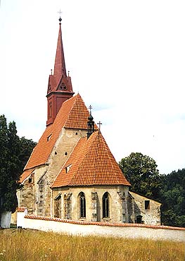 Zátoň, pozdně gotický kostel, foto: Lubor Mrázek
